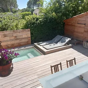 Hébergement de vacances De La Joelette, Vedène